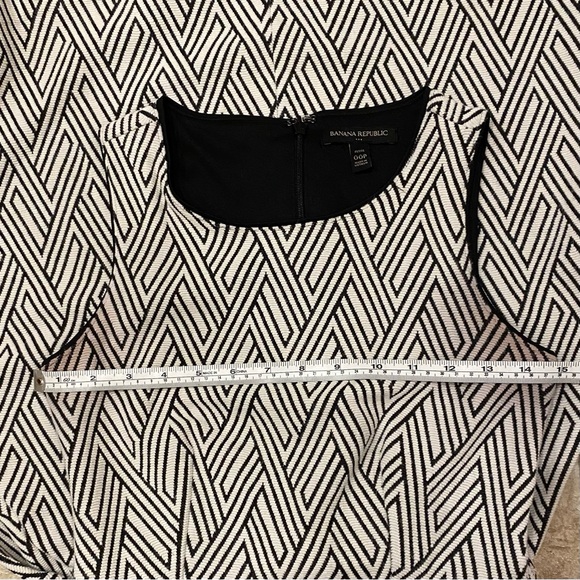 Banana Republic | A-line dress - Picture 10 of 10